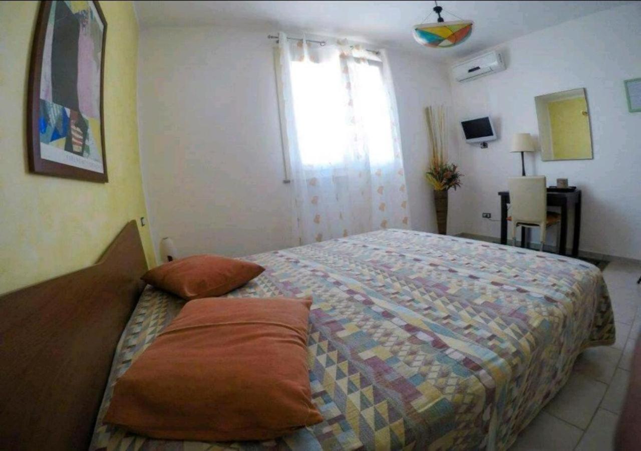 B&B Barone Castro  Экстерьер фото